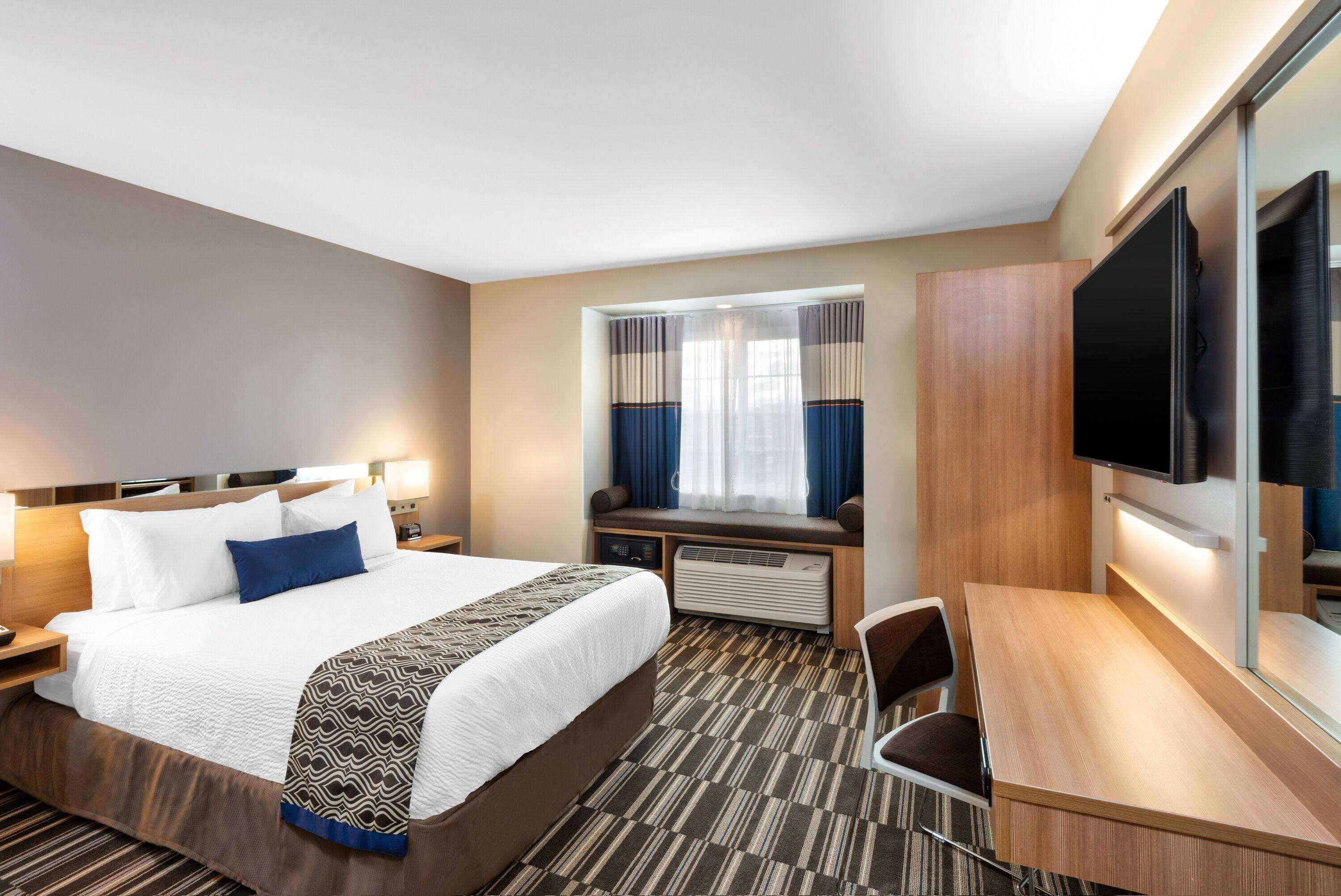 Microtel Inn & Suites By Wyndham Farmington Экстерьер фото
