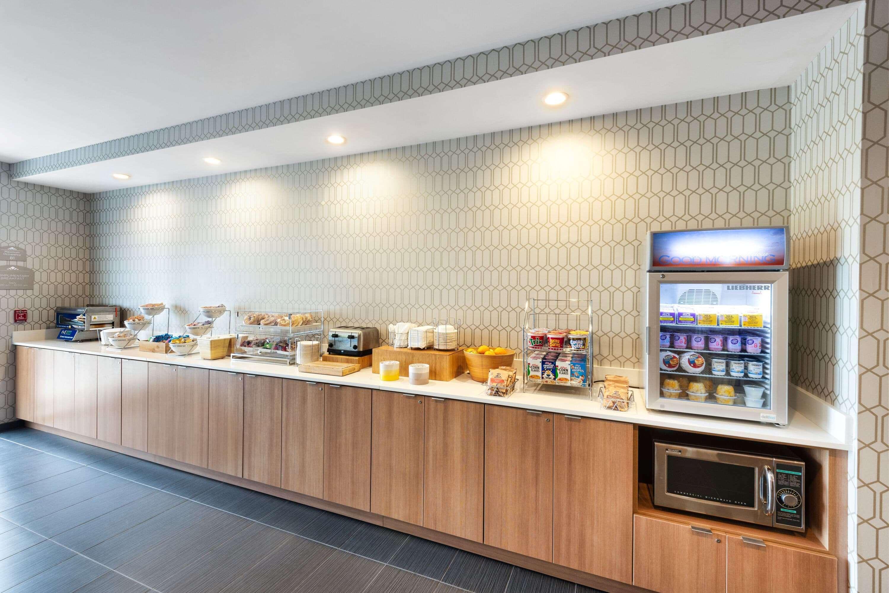 Microtel Inn & Suites By Wyndham Farmington Экстерьер фото