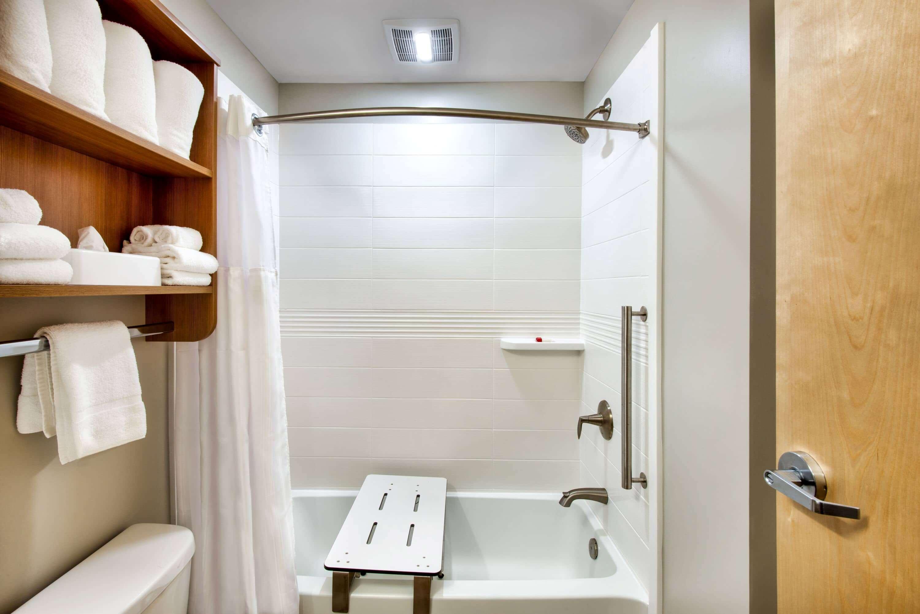 Microtel Inn & Suites By Wyndham Farmington Экстерьер фото