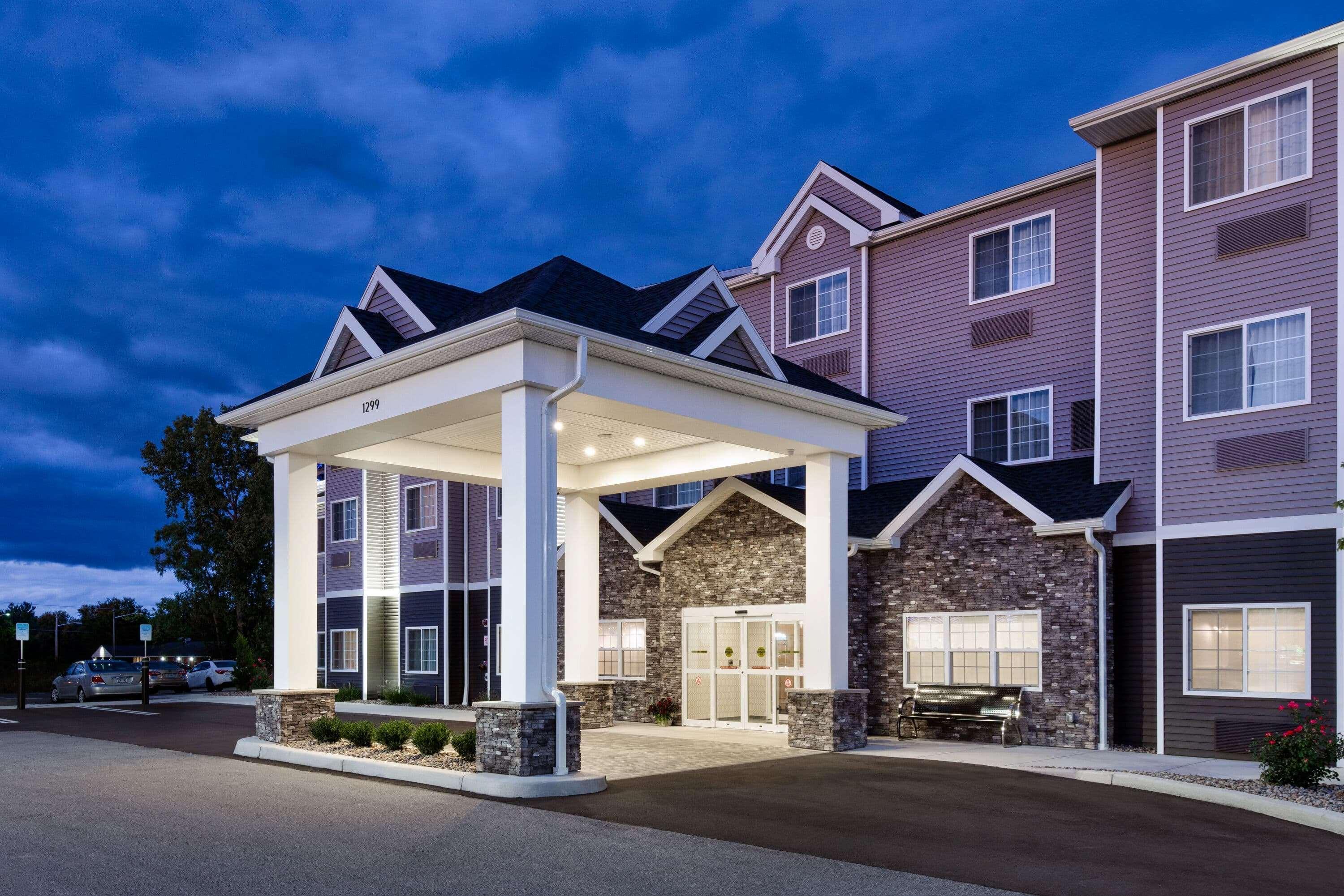 Microtel Inn & Suites By Wyndham Farmington Экстерьер фото